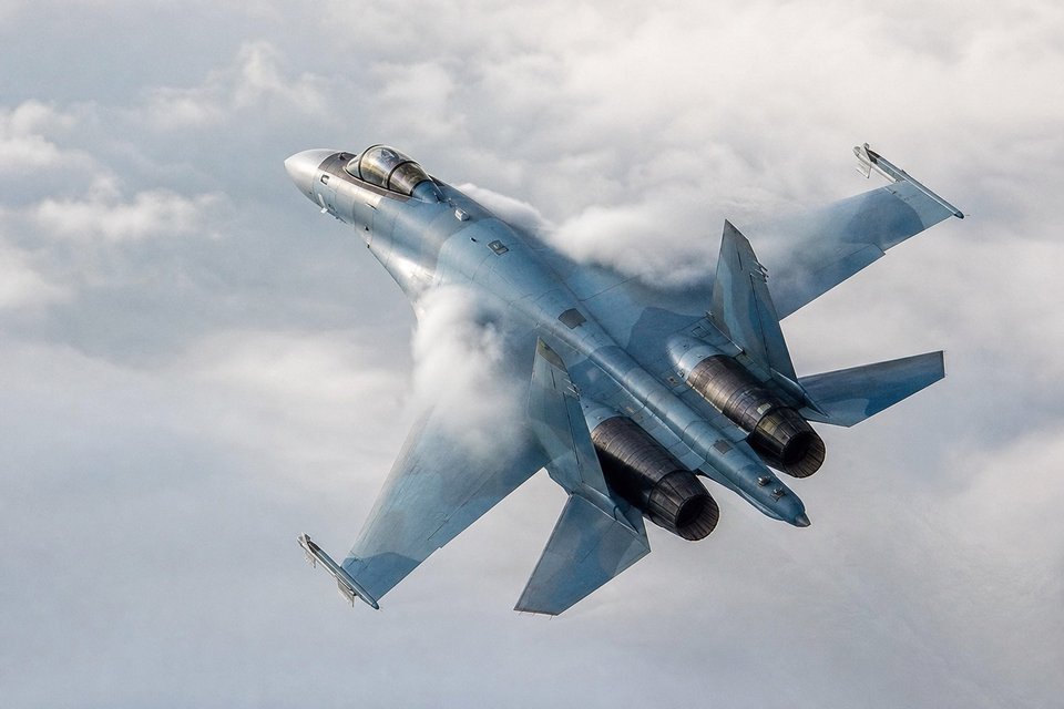 Sukhoi Su-35 Fighter Jet: Su-35S Specifications, Variants and Combat Record (AI-generated image)